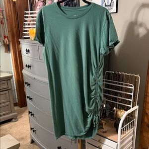 Universal Thread Olive Green Tee